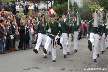 kir14281.jpg 