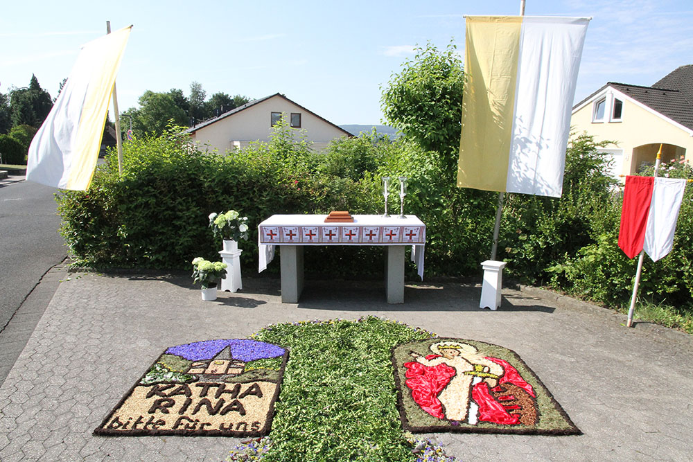 fronle17_041.jpg