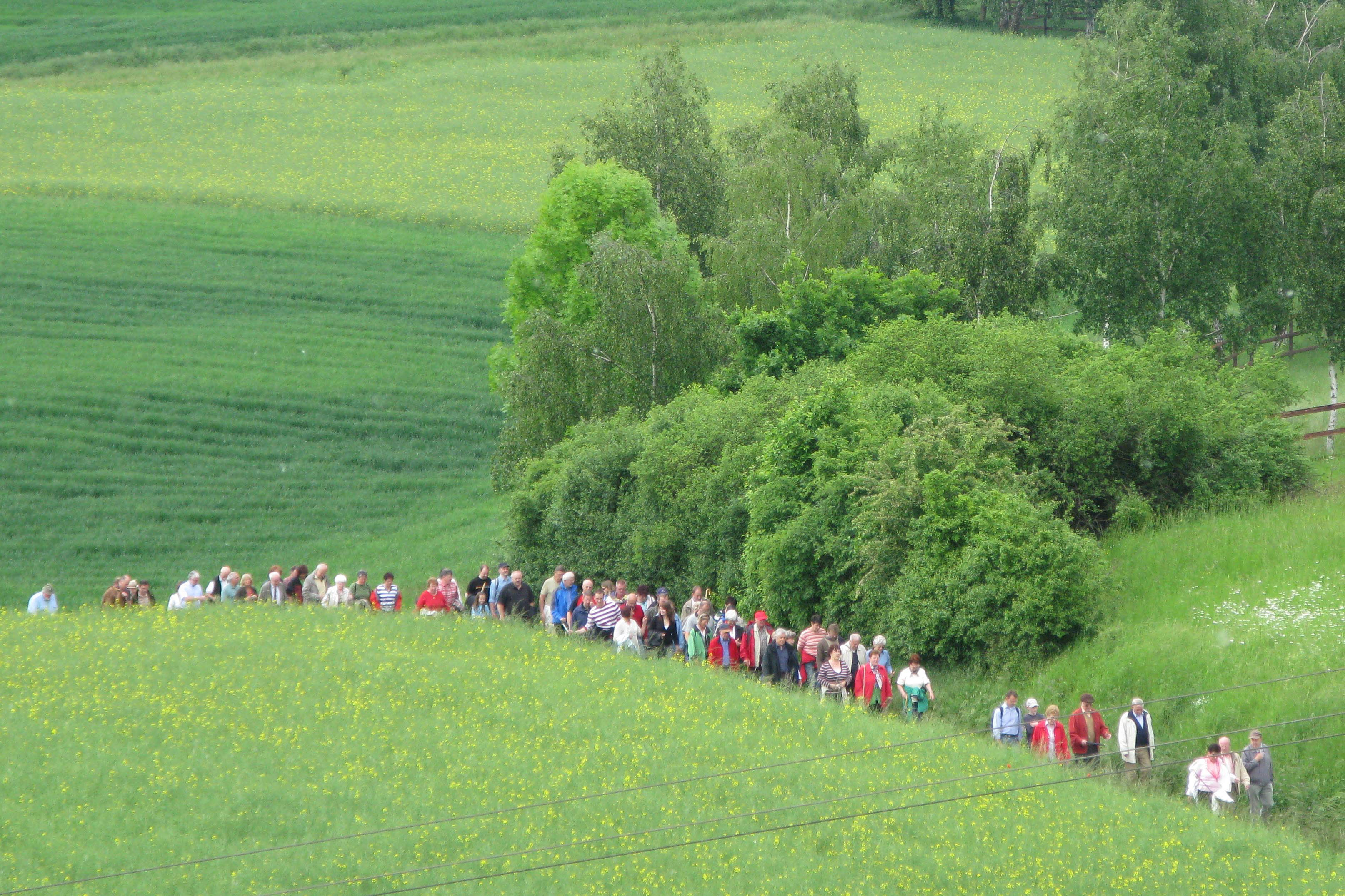 20190423_famwanderung.jpg